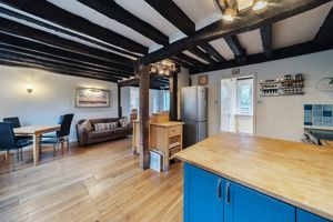 Photo 18- click for photo gallery